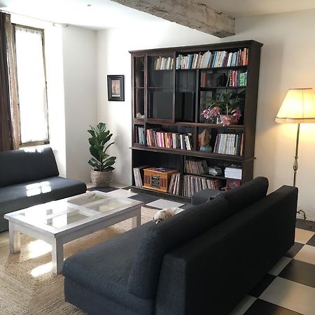Chambres D'Hotes Le Relais Des Remparts Rions Bagian luar foto